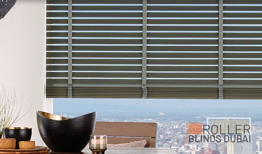 Ways-To-Stop-Roller-Blinds-From-Blowing-In-The-Wind-2 (1)