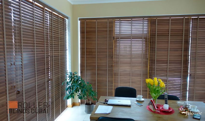 Wood Blinds With Tapes