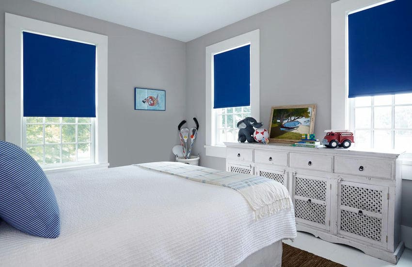 Roller Shades with Blackout Lining